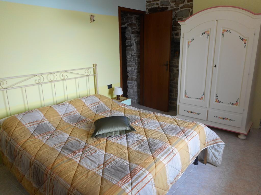 Agriturismo Cascina Serra Cossano Belbo Extérieur photo