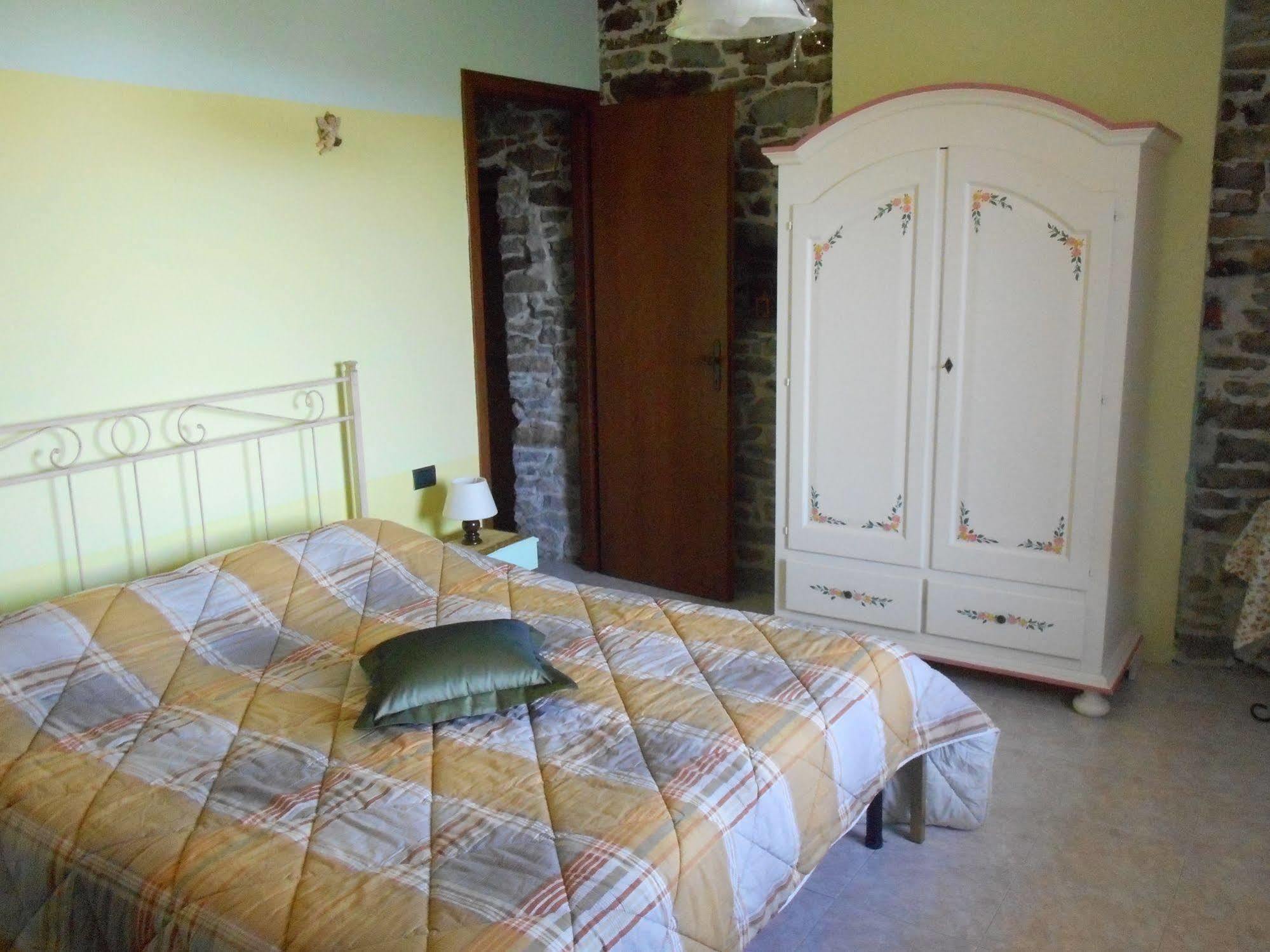 Agriturismo Cascina Serra Cossano Belbo Extérieur photo